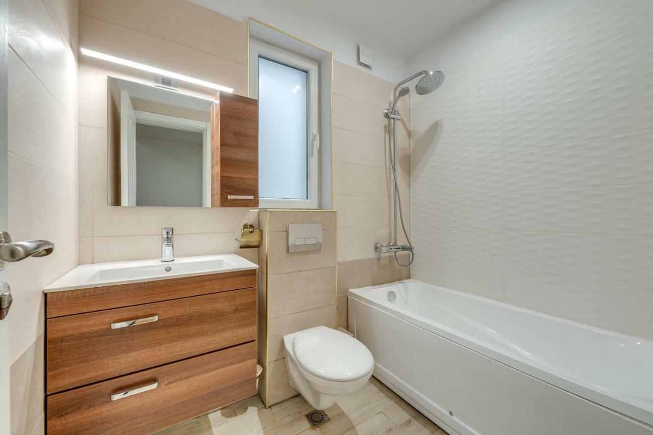 Central Apartment Sofia Ngoại thất bức ảnh